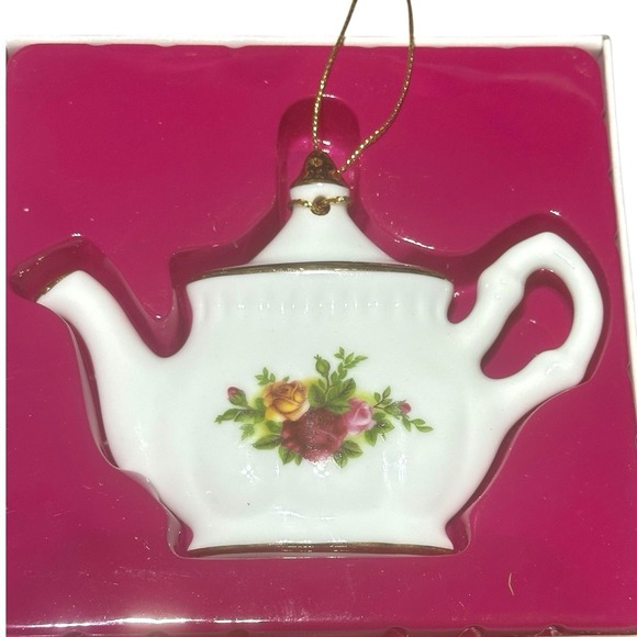 Vintage Royal Albert Old Country Roses‎ teapot collectible ornament original box - Picture 1 of 5